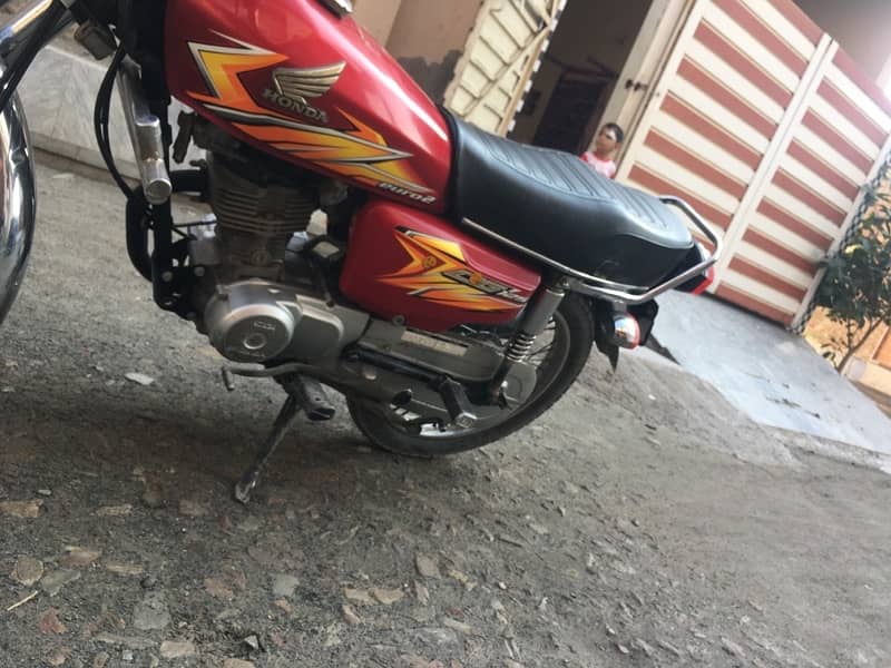 125  bike hai All ok 2021 model All panjab nabr 11