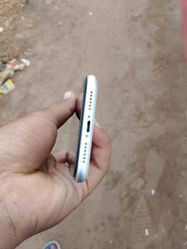 iphone 11 for sale 3