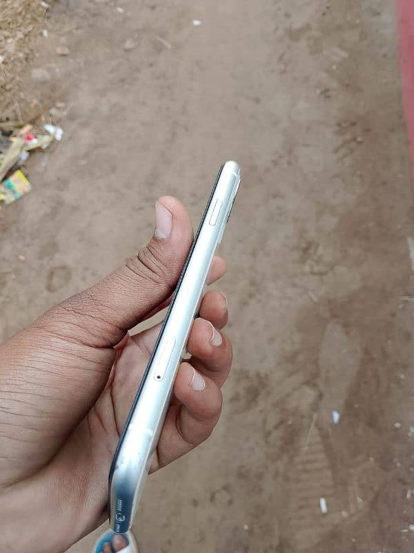 iphone 11 for sale 7