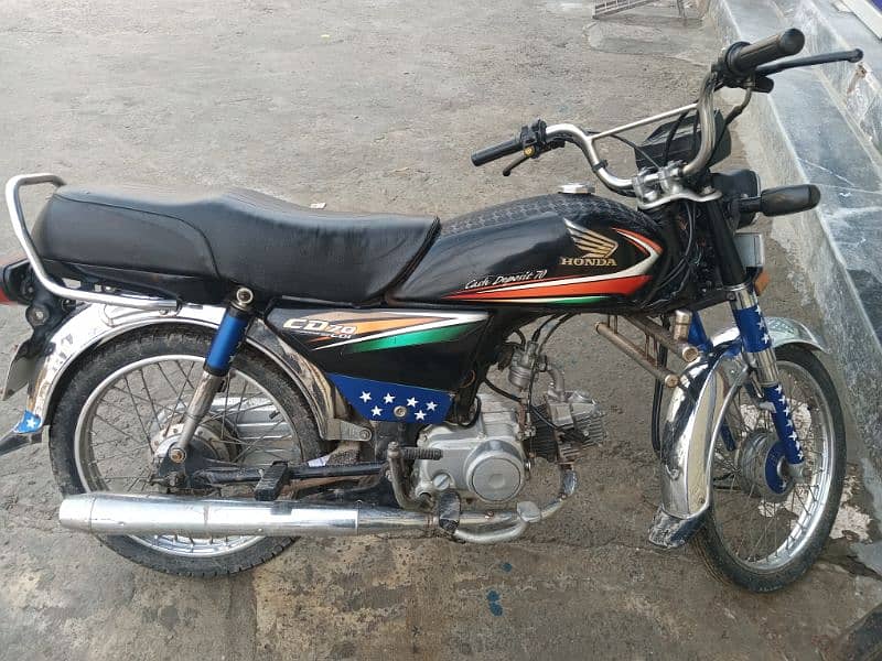 Honda cd70 2016 3