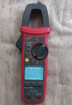 UT 204+ UNI T Clamp meter