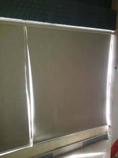 Roller blind for Sale