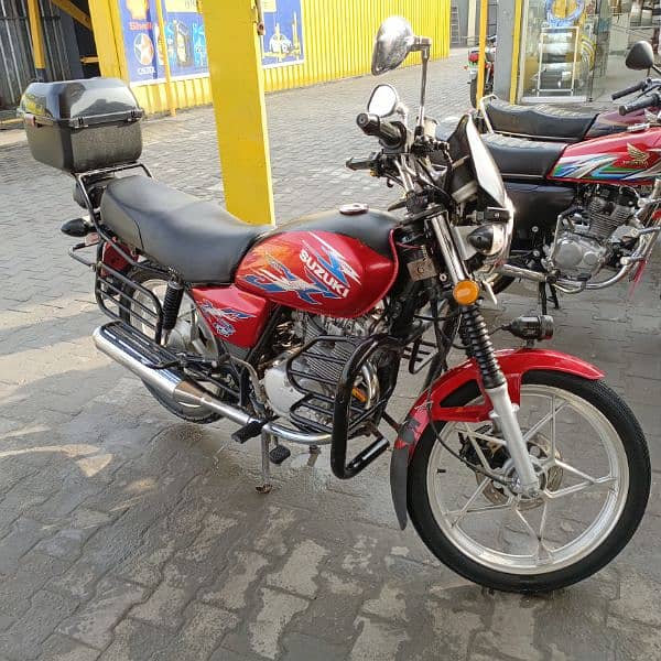 Suzuki Gs150 SE 0