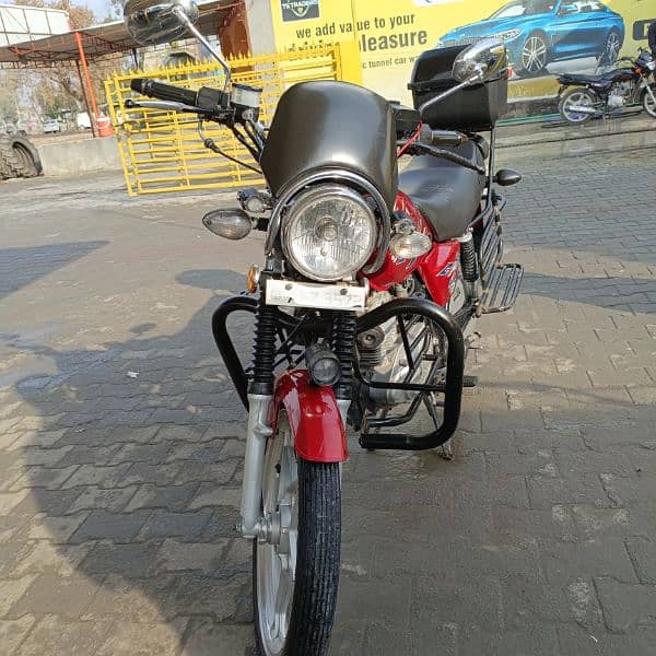 Suzuki Gs150 SE 2