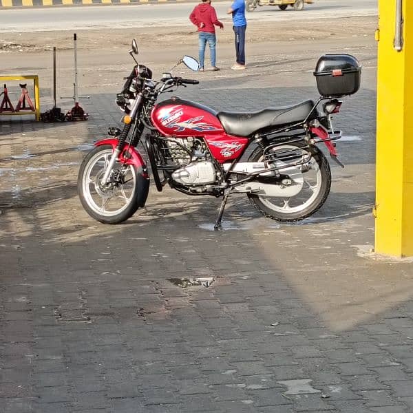 Suzuki Gs150 SE 10