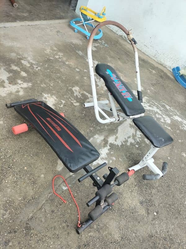 Exercise Machines (adjustable sit up bench press) 0