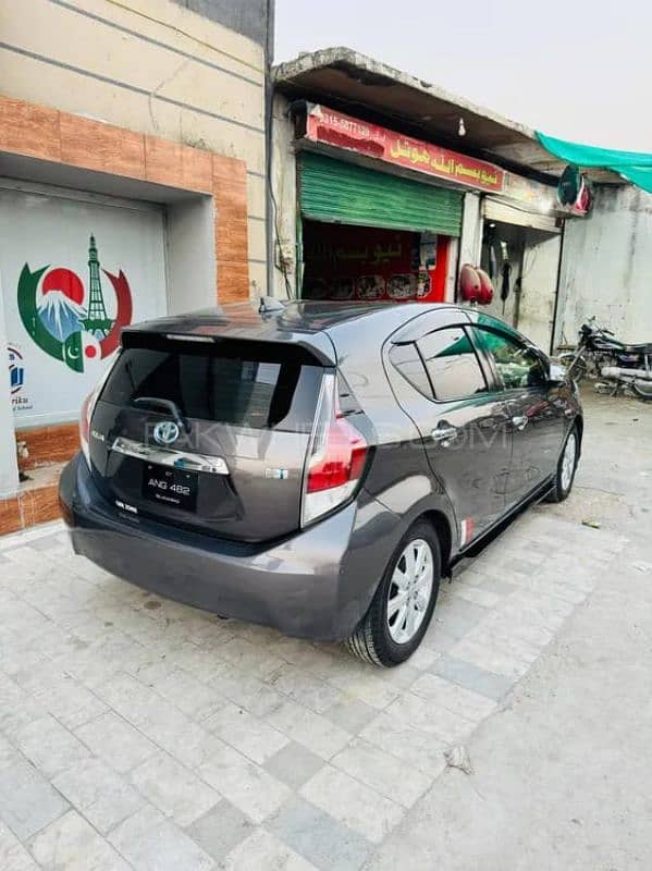 Toyota Aqua 2015 import 2019 0