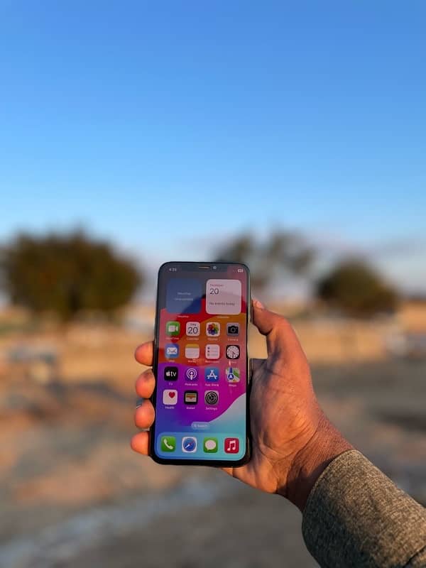 iPhone XS non pta not JV 256GB ad read. . 3135864247 4