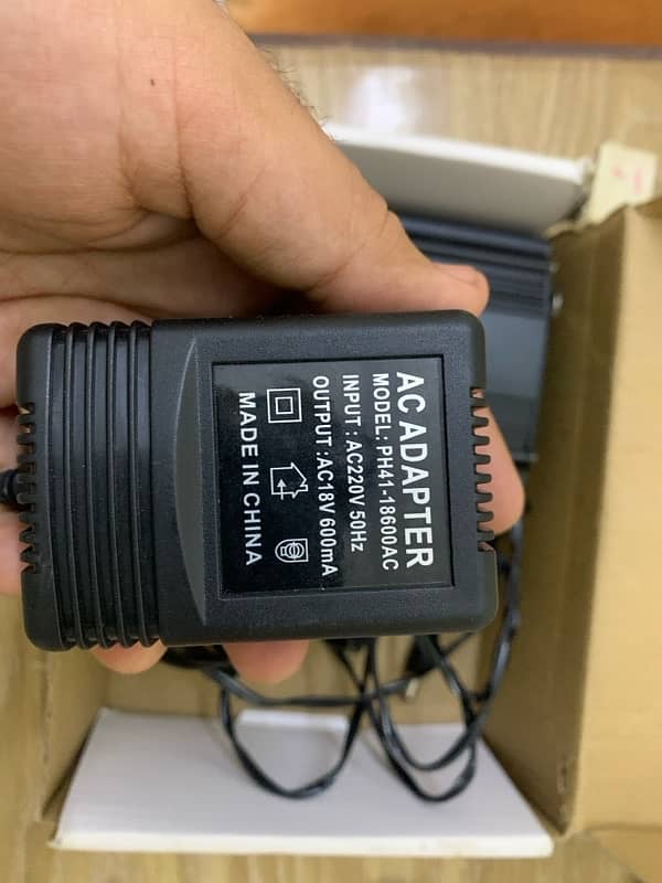 Phantom Power 48 Volts for condenser microphone 2
