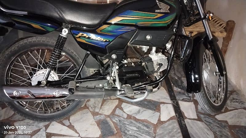 Honda pridor 100cc2023/2024 0