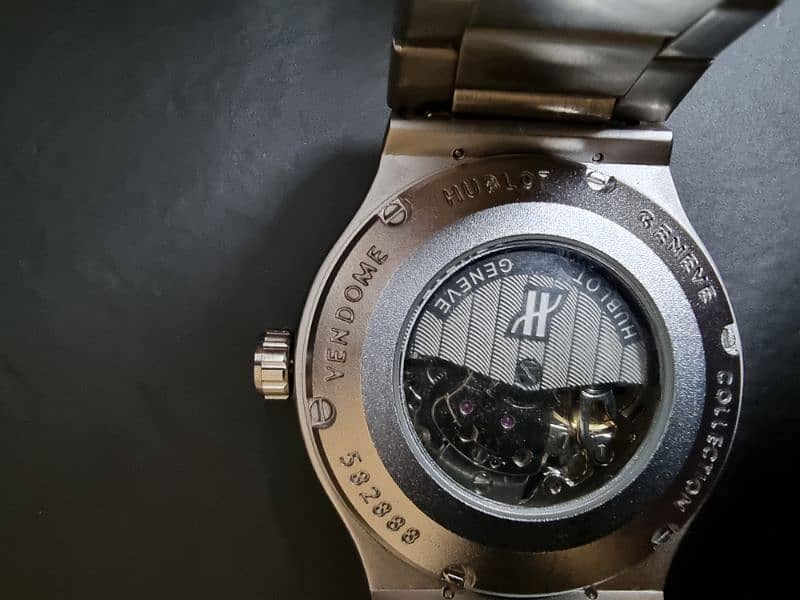 HUBLOT WATCH 4