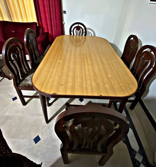 Dining Table with 6 Chairs 2