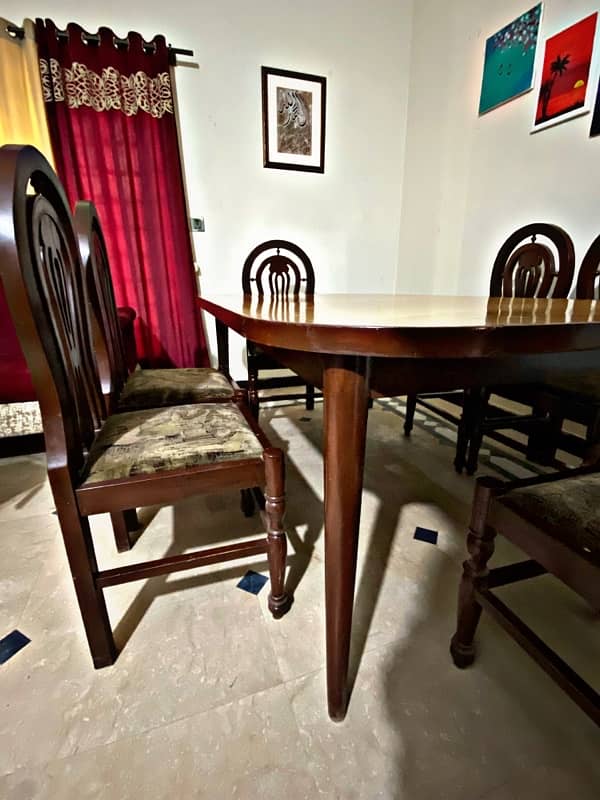 Dining Table with 6 Chairs 3