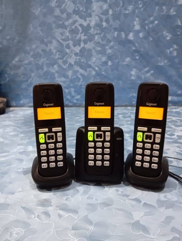 UK imported bt twin cordless phone with intercom with answer machine 4