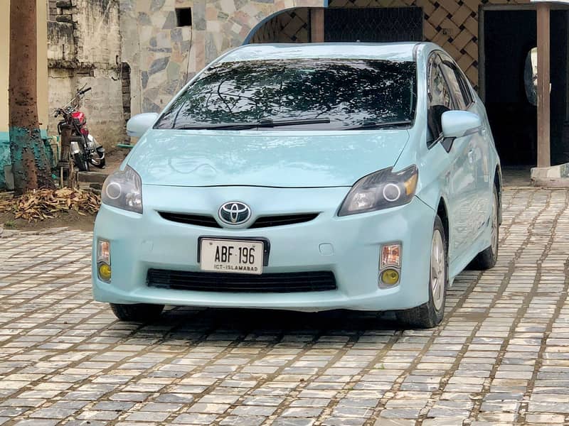 Toyota Prius 2011-16 Hybrid Whatsapp 0/3/1/8/1/9/4/2/4/3/0 2