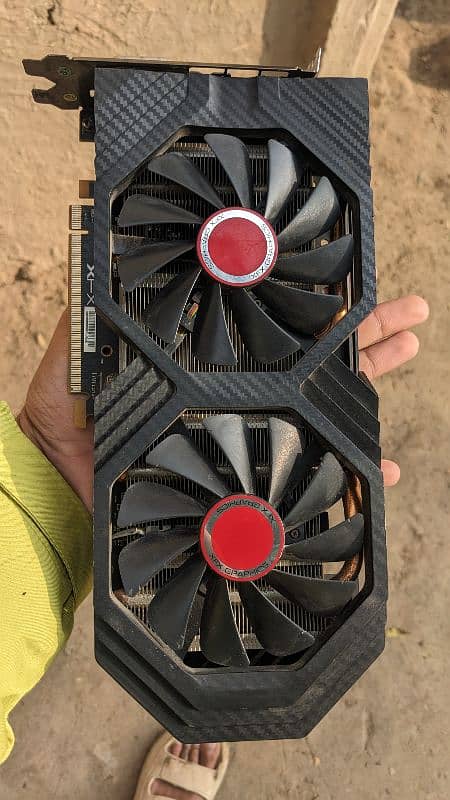 RX 580 256Bit XFX GTS Black Edition 2