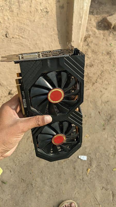 RX 580 256Bit XFX GTS Black Edition 11