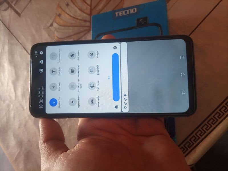 Techno camon 15pro 6/128 best gaming 7