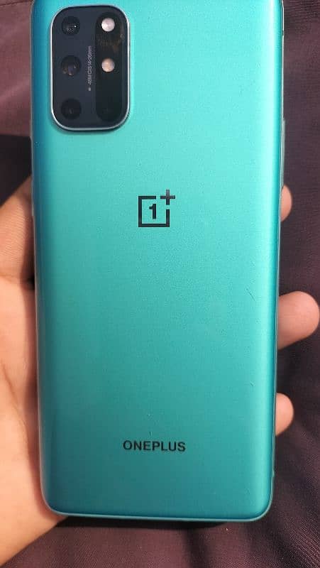 One Plus 8T with complete box and charger 0