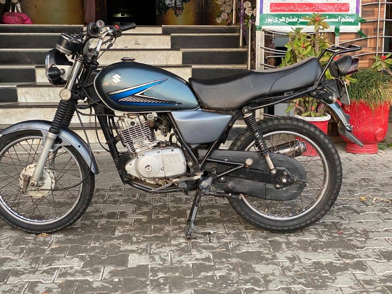 Suzuki GS 150cc 1