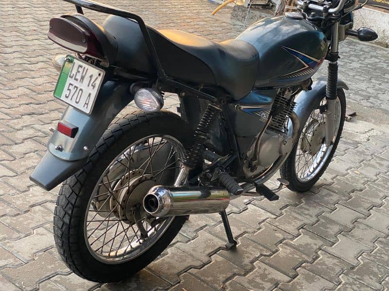 Suzuki GS 150cc 5