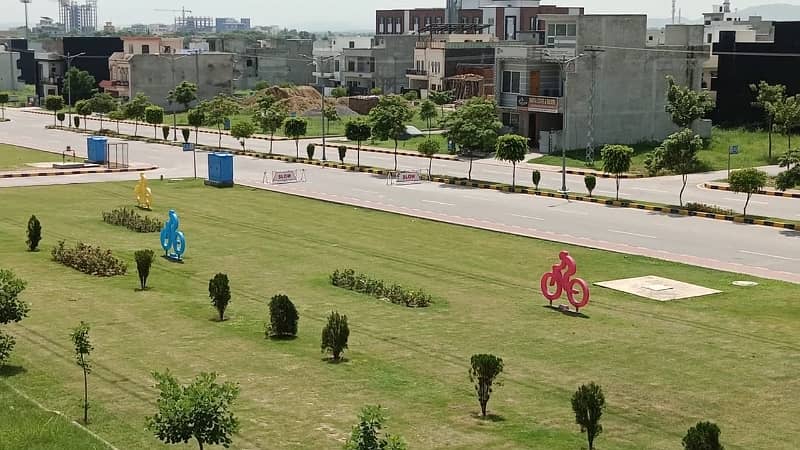 10 Marla Residencial plot available for sale in Faisal Town phase 1 of Block B islamabad pakistan 2