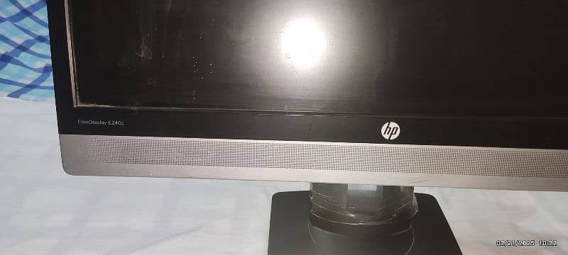 HP EliteDisplay E240c 23.8-inch Video Conferencing Monitor 13