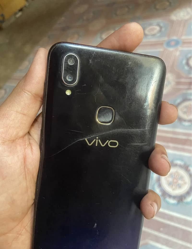 yh Vivo V11 ha 3