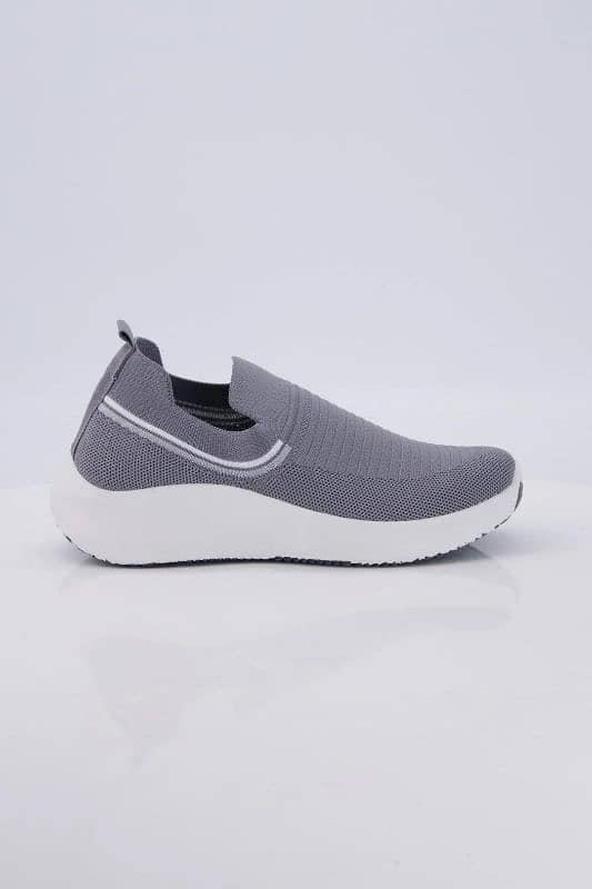 Men's Casual Sneakers 2