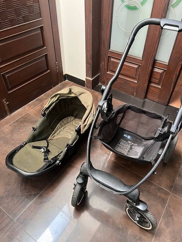 Graco Evo XT Front and Back switch Stroller 2