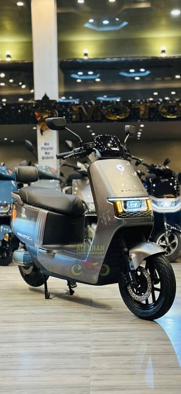 YADEA EBIKE EV SCOOTER SCOOTY RUBIN M3 EPOC G5 T5 GT 30 GIRLS MALE BOY 0