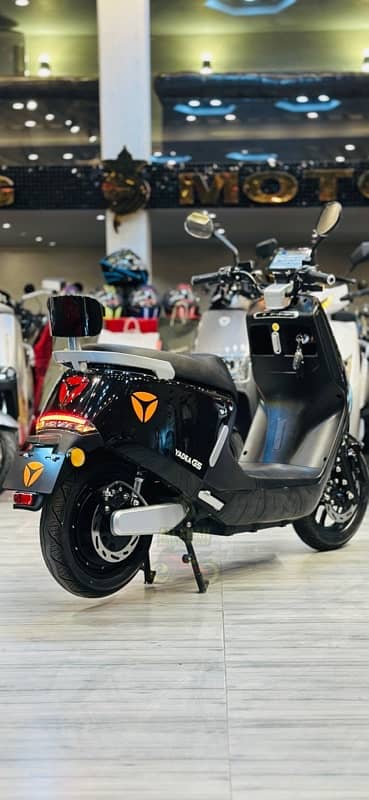 YADEA EBIKE EV SCOOTER SCOOTY RUBIN M3 EPOC G5 T5 GT 30 GIRLS MALE BOY 12
