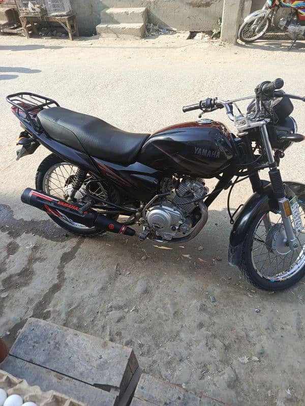 Yamaha yb125z 18 model 0