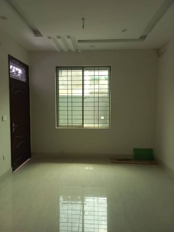 A Prime Location Upper Portion Of 5 Marla In Rs. 36000 10