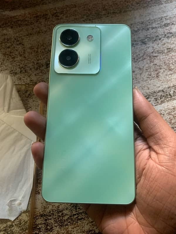 vivo y27s 2