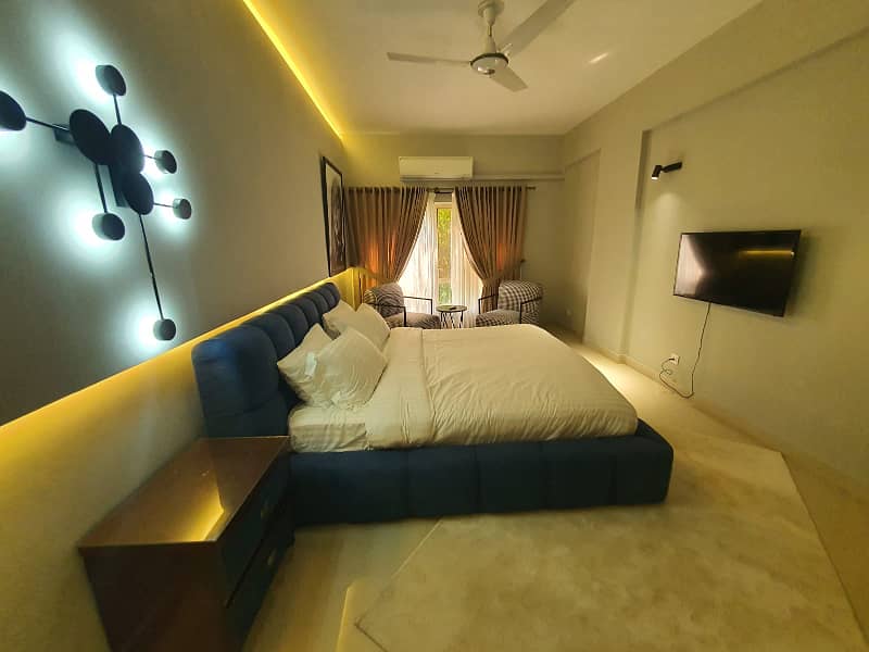 Beautiful Fully Furnished 2 Bedrooms Apartment Available For Rent 6