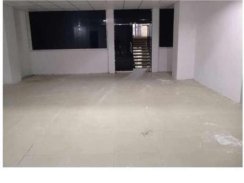 Investment Corridor And Builders Proudly Offer Area 700 Square Feet Corporate Office Available For Rent In Main Boulevard Road Gulberg 3 Lahore 3