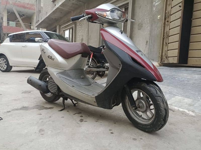 scooty 49cc 1