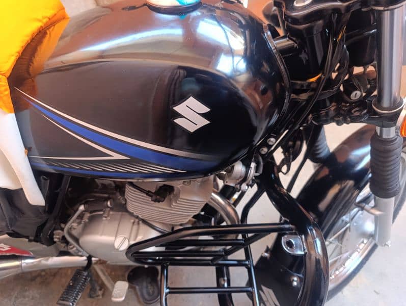 Suzuki GS 150 2016 Top Condition 6