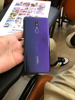 oppo F11 10 by 9 full ok mob urgent sale contact num 03077661238