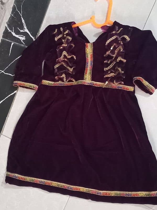 baby  frock with beautiful walvetstuf 1