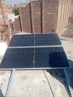 solar panels 2 10 by 10 condition