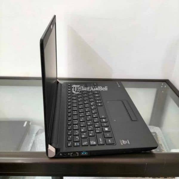 Toshiba Core i5 6th generation,4 gb ram,320 hdd,3 hrs battery 2