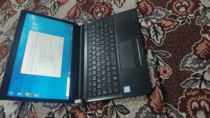 Toshiba Dynabook Core i5 6th generation,4 gb ram,320 hdd,3 hrs battery 1