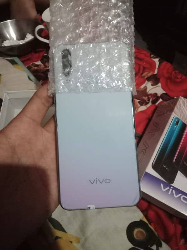 Vivo Y17 8 GB Ram 256 GB Storage 2