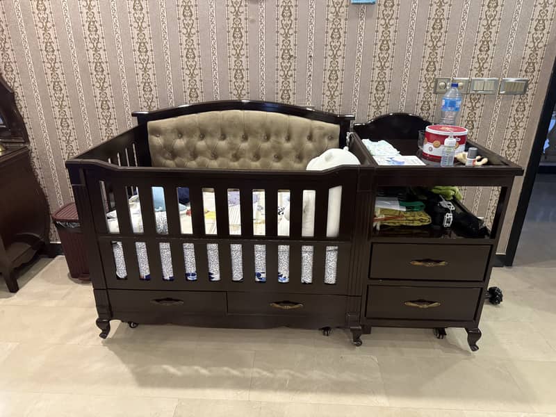 Cot + mattress + changing table 0