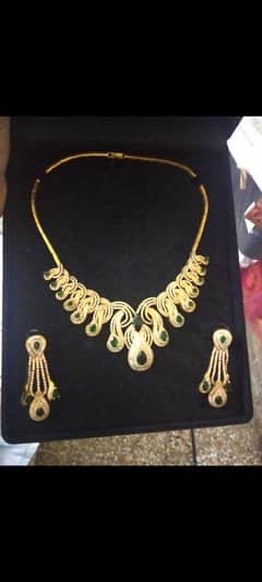 Gold plated silver necklace set