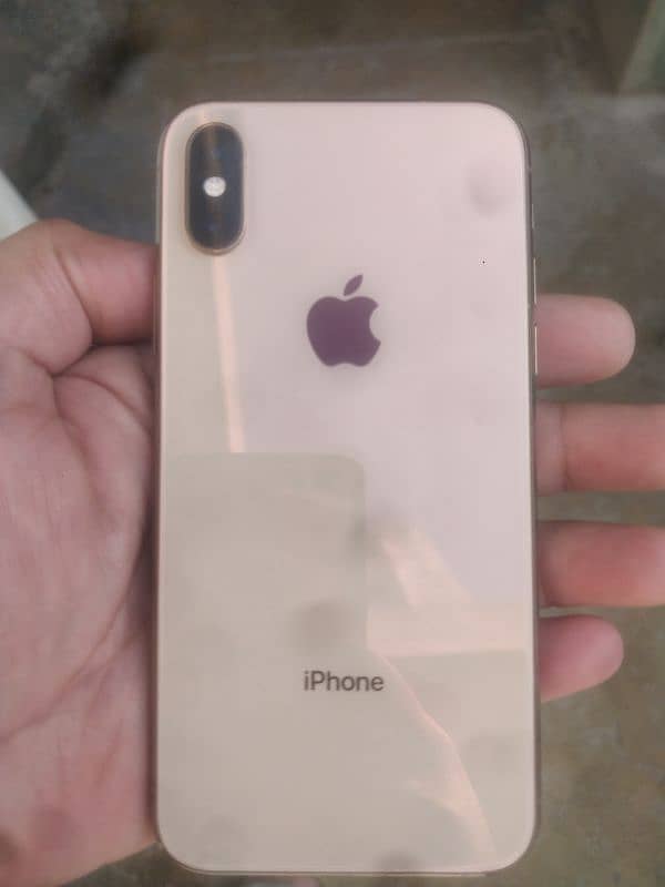 iphone xs 64GB  non pta.  Sim work for 2 months 2