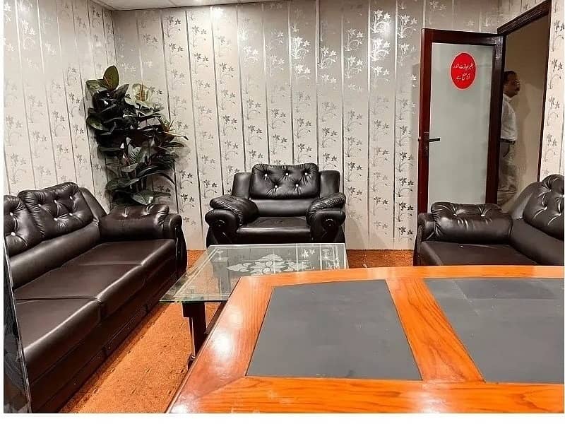 Area 1800 Square Feet Corporate Office Available For Rent On Reasonable Rent Gulberg 3 Lahore 3