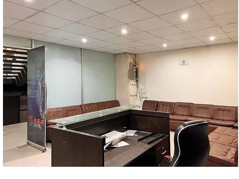 Area 1800 Square Feet Corporate Office Available For Rent On Reasonable Rent Gulberg 3 Lahore 7